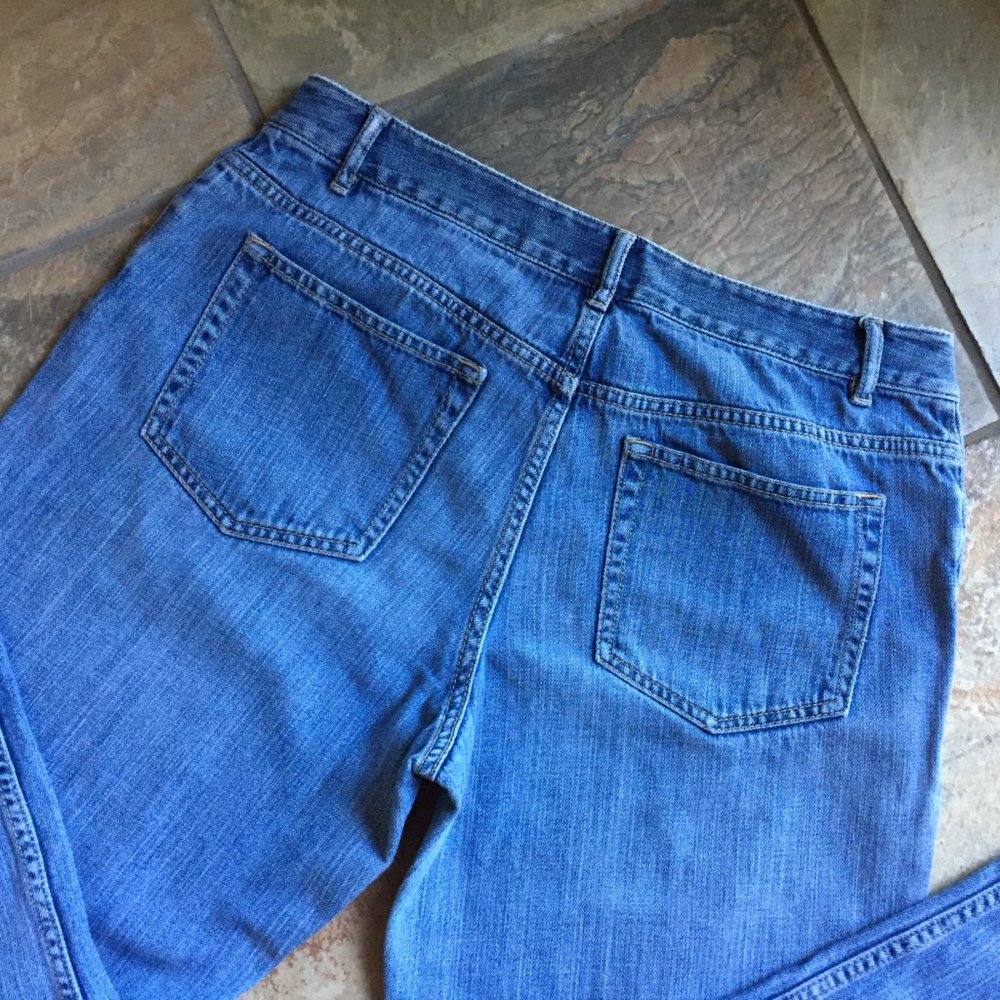Straight-Fit Boyfriend Jeans - Picture 14 of 16